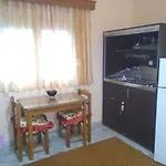 Kimi Apartments